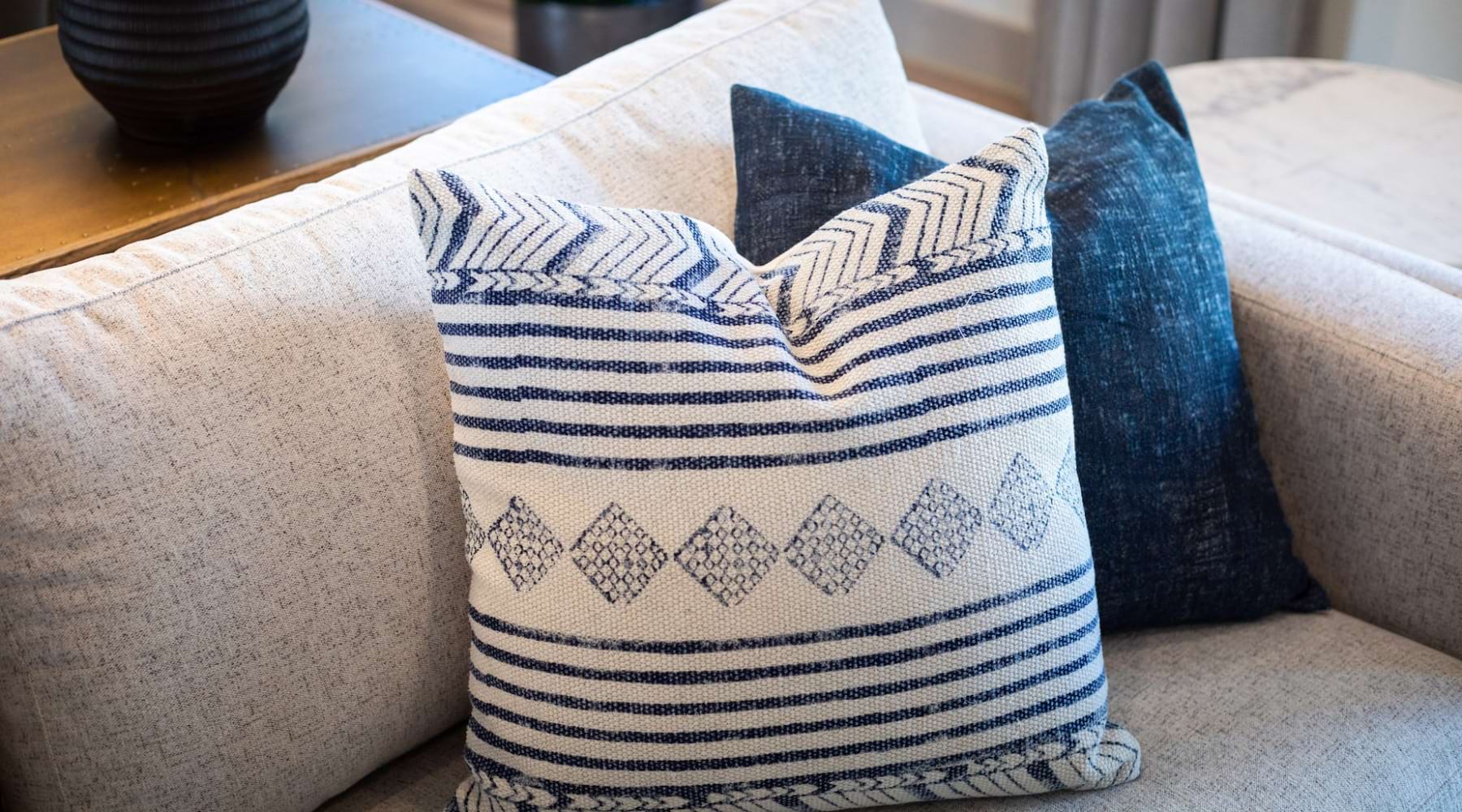 Reflect Your Contemporary Flair Couch in a Westover Hills 1-bedroom apartment